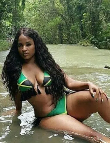 SexyBodyJamaicanGyal