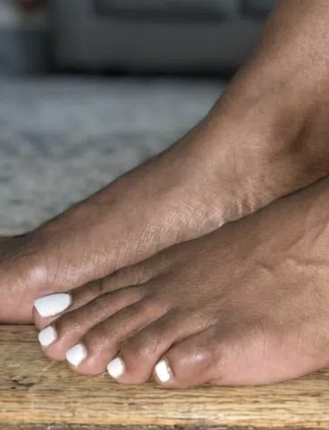 Worship My chocolate feet