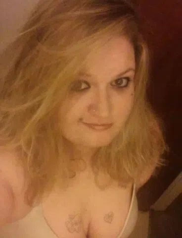 Curvy Redhead looking for fun