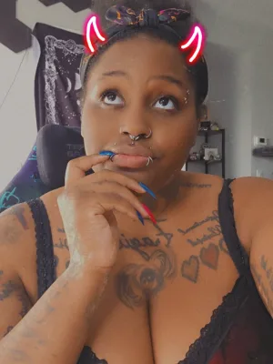 Neurodivergent AuDHD Night Owl Let\'s Chat