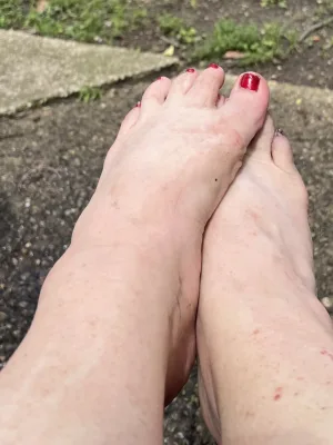 Dirty feet