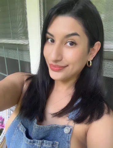 SERVE YOUR LATINA GODDESS