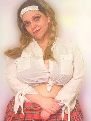 Curvy Petite Mila Sweet Curious and Ready to Talk