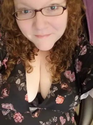 Naughty Housewife Marie