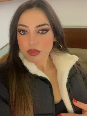 Sexy exotic italian all I want is your cum