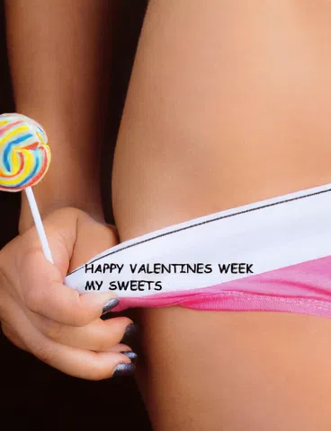 XXX  LITTLE KATIE XXX