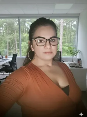 Metaphysical specialist Christina