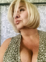 Sweet natured and loving humiliatrix and cock tease MAYHEM is the only Mommy you need