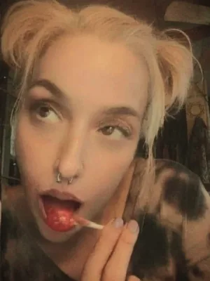 No Judgement   Age Play Expert   Roleplays   Alll Taboos Welcome   Any Conversation Welcome  Great Listener