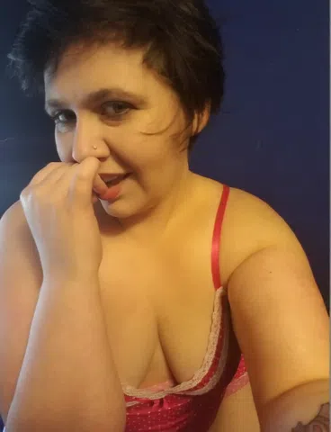 Lonely Midwestern Girl