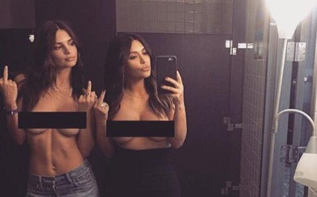 kardashians in mirror