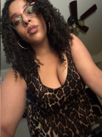 Crawl to me and worship this phatt ass