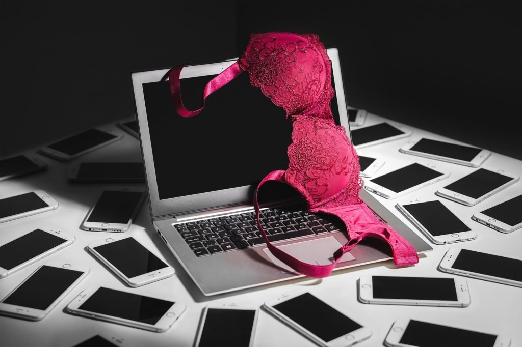 Master Sexting Mondays &ndash; Sexts to Start the Day off Hot