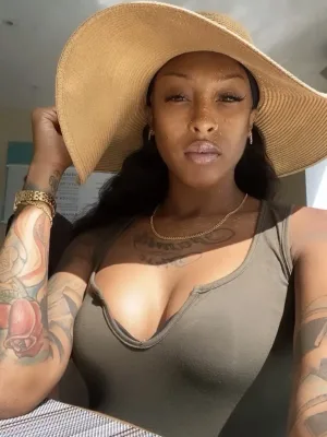 Natural Ebony Goddess 
