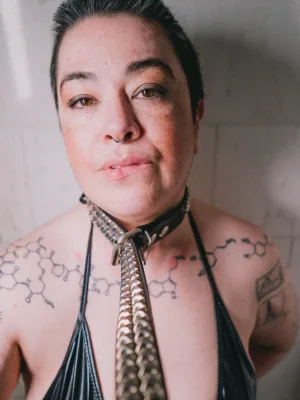 I have a sexy voice and am ready to talk