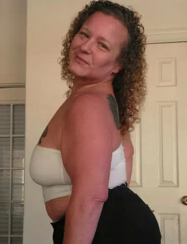 Lisa Your Late Night Secret Confidante