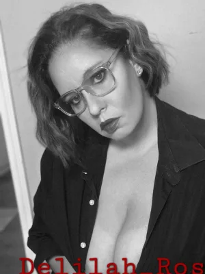 Milf that is horny needing your attetion
