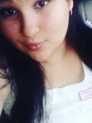 Picks up on your energy to guide Picks up on your energy to guide