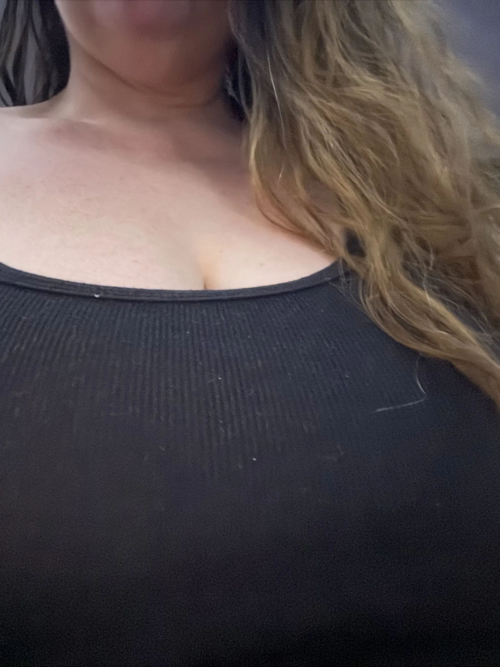 Your Confidential Sexpert, ready to give advice and exquisite release.