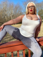 Looking for Long Videochats I want to cum too