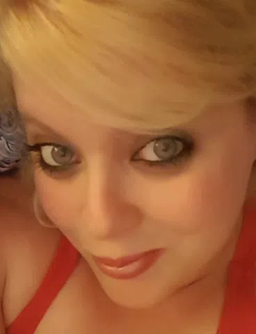 Vickie The Mom Next Door