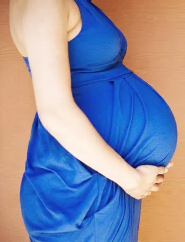 Pregnant Princess Sarah