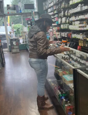 TightMoistWarmAndSweett