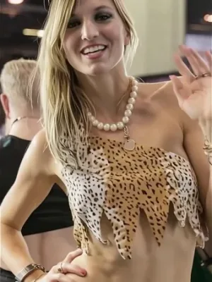 Dominant Kinky Hotwife Alina