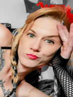 Go on a Raunchy Rhonda voo with Rhonda Rump