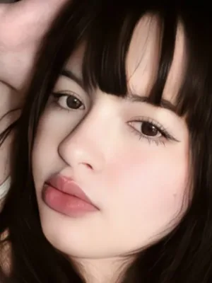 Naughty Cosplay Gamer Girl Wants to Play
