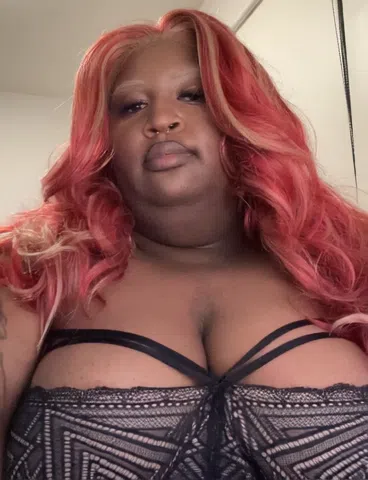Monique Starr