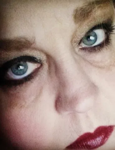 Beautiful BBW experienced in the art of verbal sex