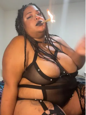 Get Crushed by This BBW Goddess