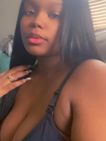 Bored single mama