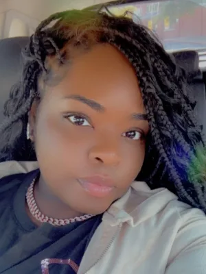 Leelee27956 Profile Image