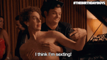 Master Sexting Mondays: Sexting with Gifs