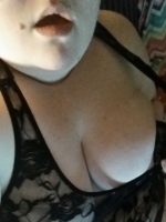 Bisexual BBW Submissive