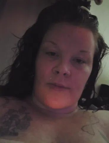 Sexy thick naughty chic ready to please you