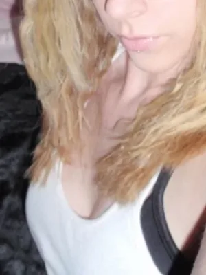 I promise to be the goodest girl you\'ve ever met...