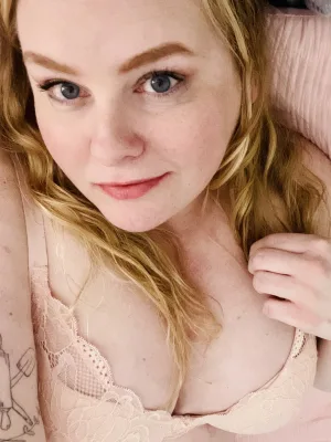 Exposed - Nudes