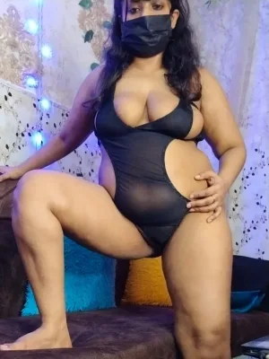 Feel Lonely  your INDIAN noughty Desi girl here Lets share some sweet romantic moments over a call