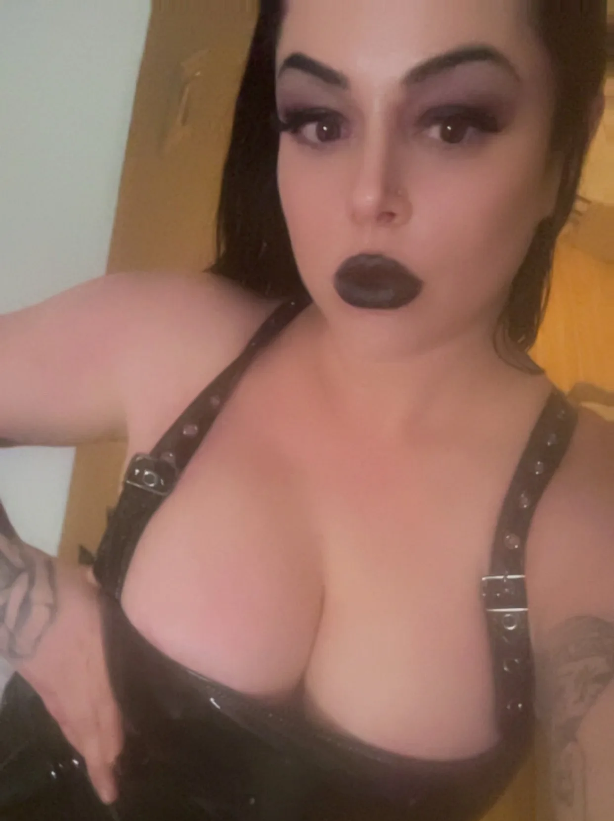 Another sexy album full of TNA