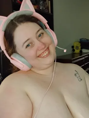 Thickchan Oiled Up Tits Faves