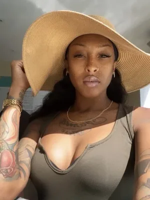 Ebony Goddess Nikita 