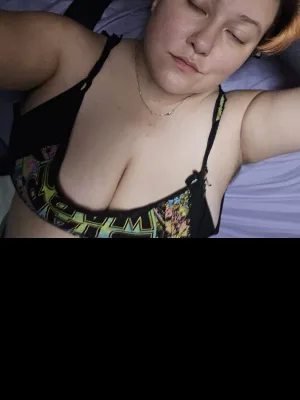 Innocent college girl needs a Daddy