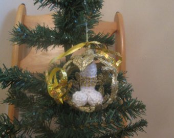 goleden ring xmas ornament