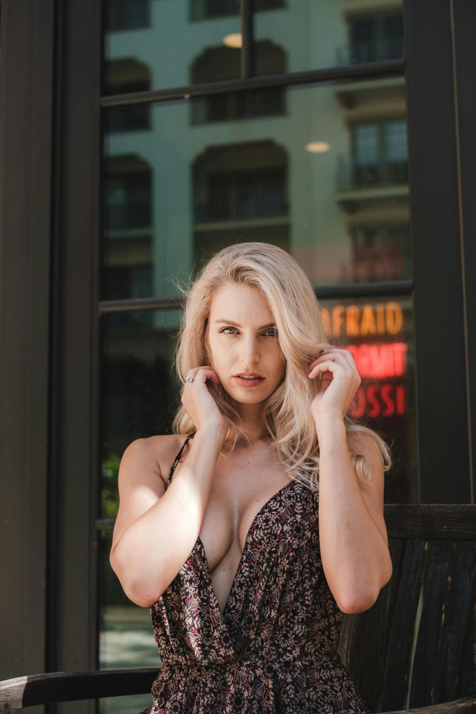 How a Glance Can Spark Desire
