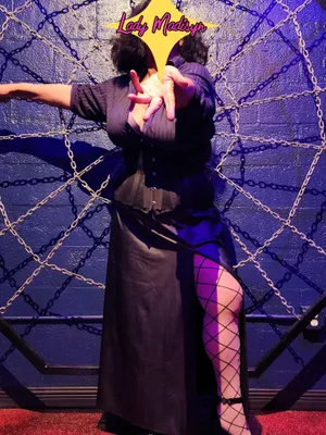 Cougar who loves public playtime