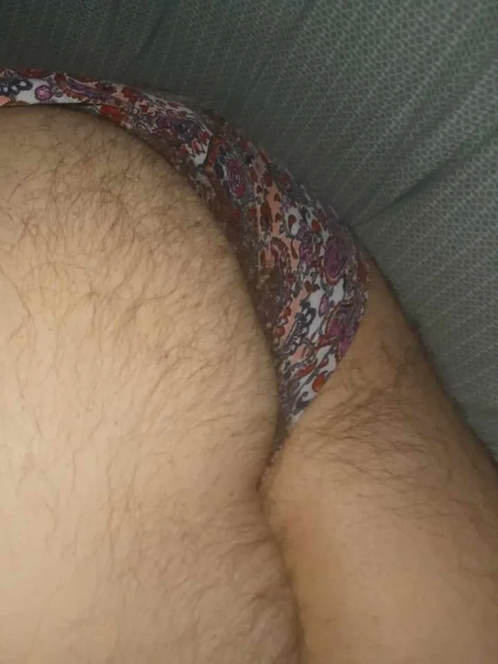 Hairy Tushy