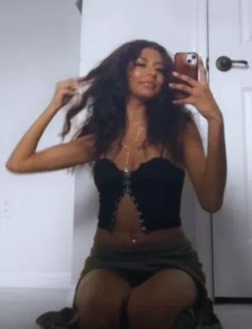 Ava